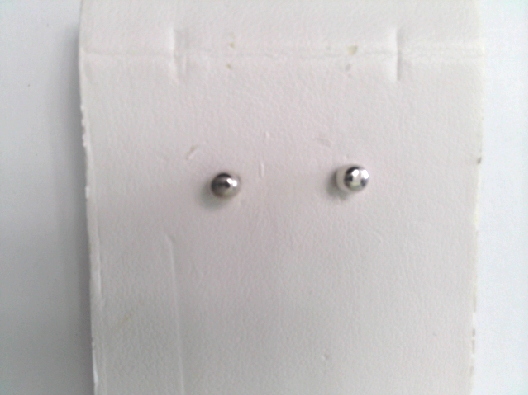 10kt wht 4mm ball studs  OTH