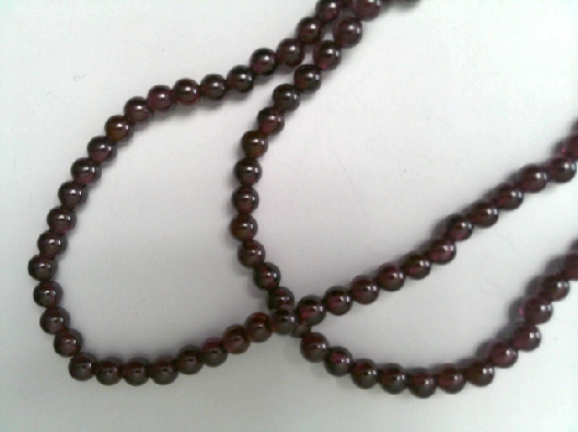  Garnet Beads 26   continuous Strand OTH
