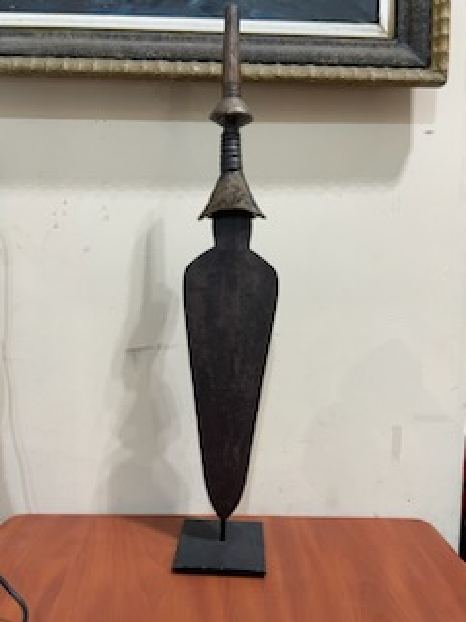 Antique Replica Combat Knife of the Mongo; Saka; and Kutu People