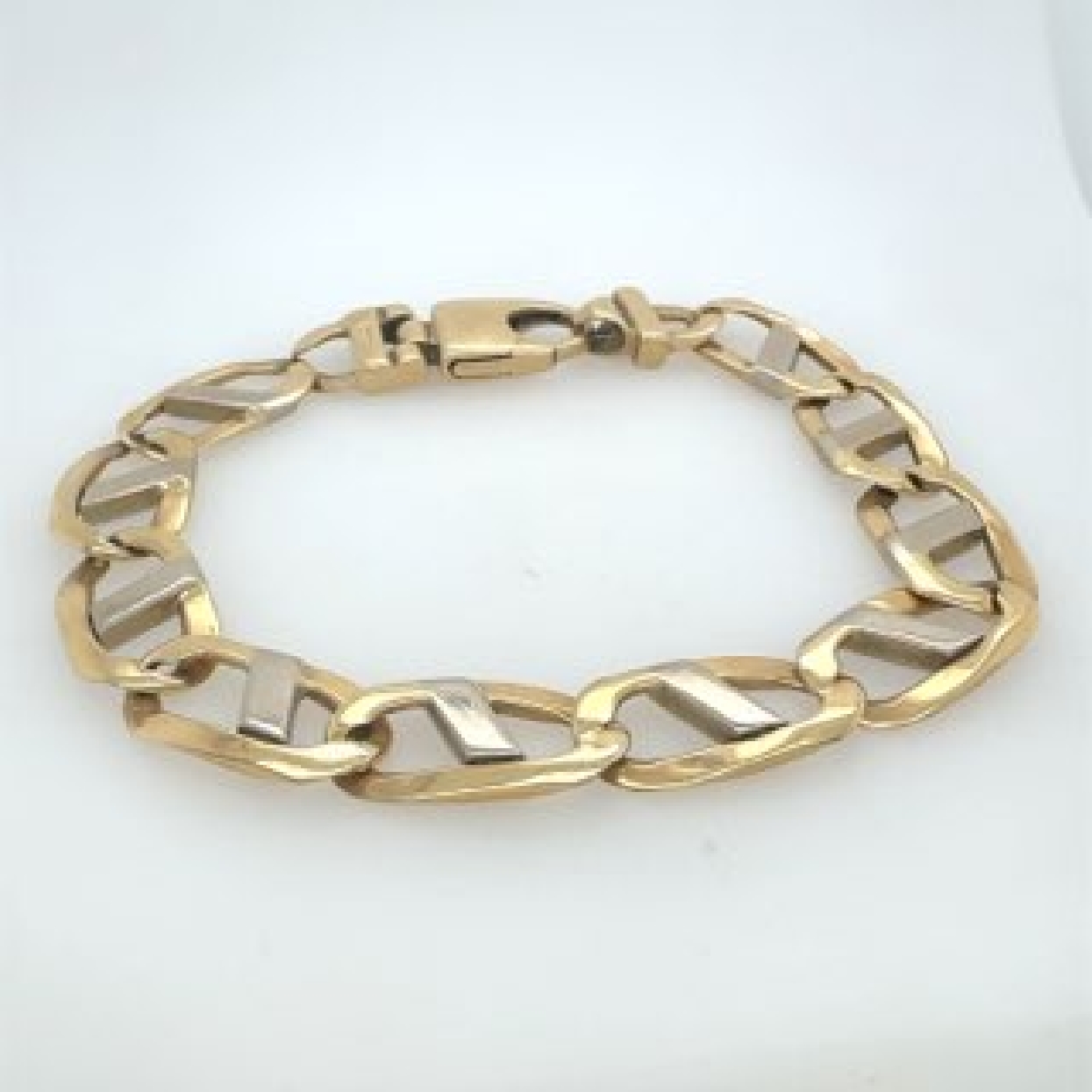 14K White Gold and Yellow Gold Mariners Link Bracelet

9 Inches