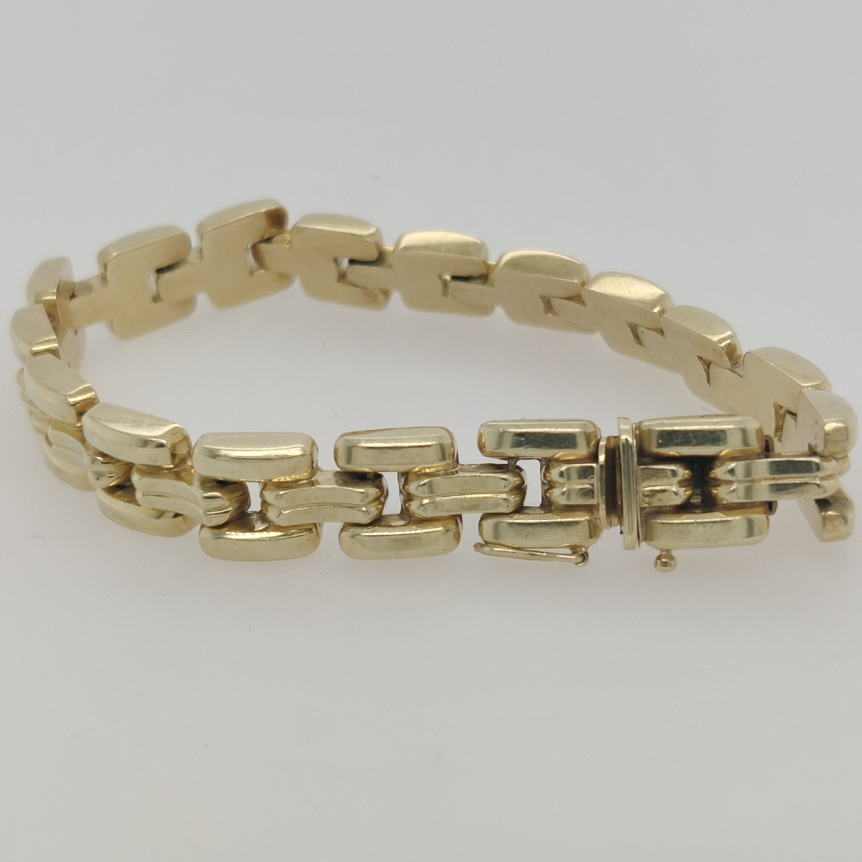 14K Yellow Gold Vintage Link Bracelet with Box Clasp 7.5 Inches