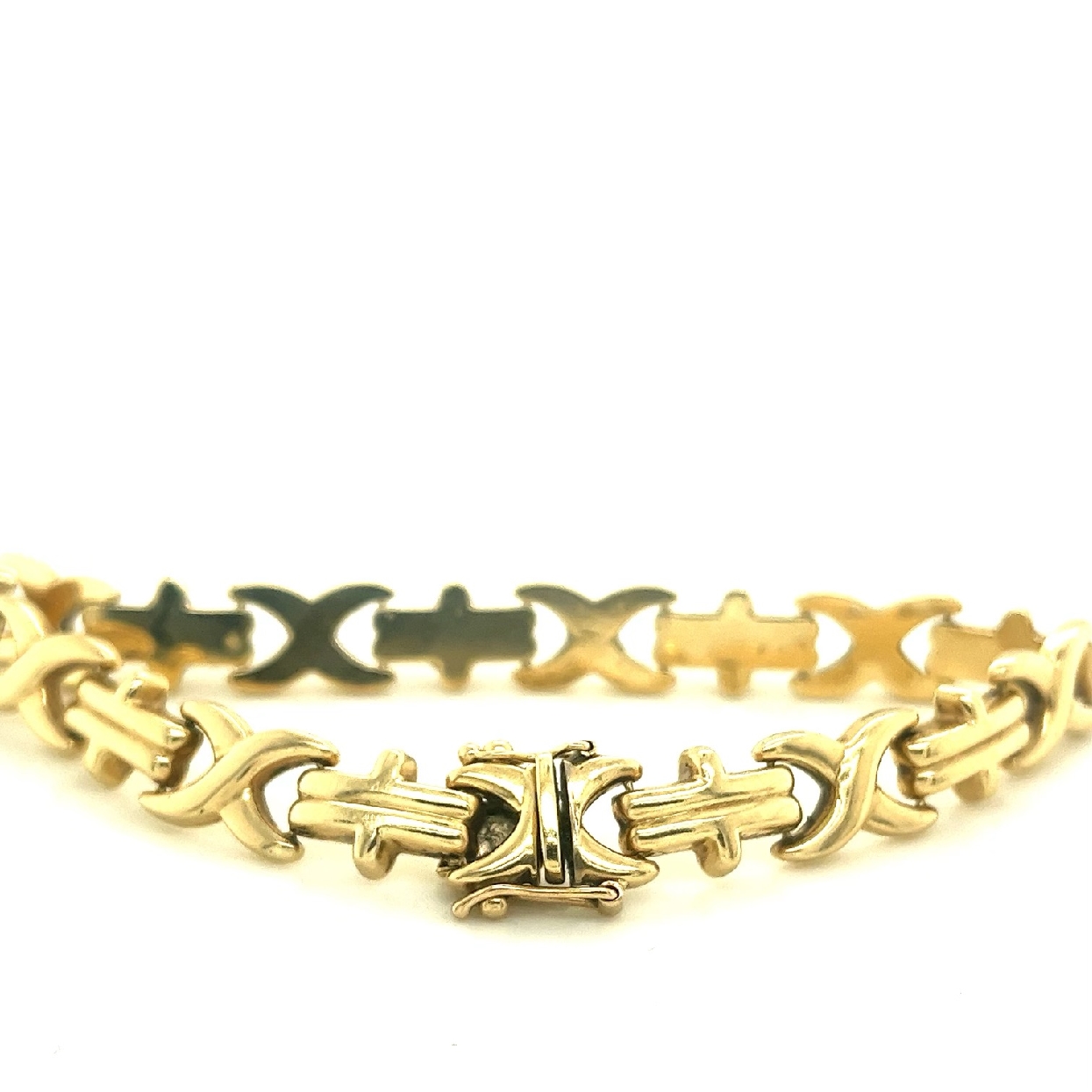 14K Yellow Gold Geometric Patterned Bracelet 8 Inches