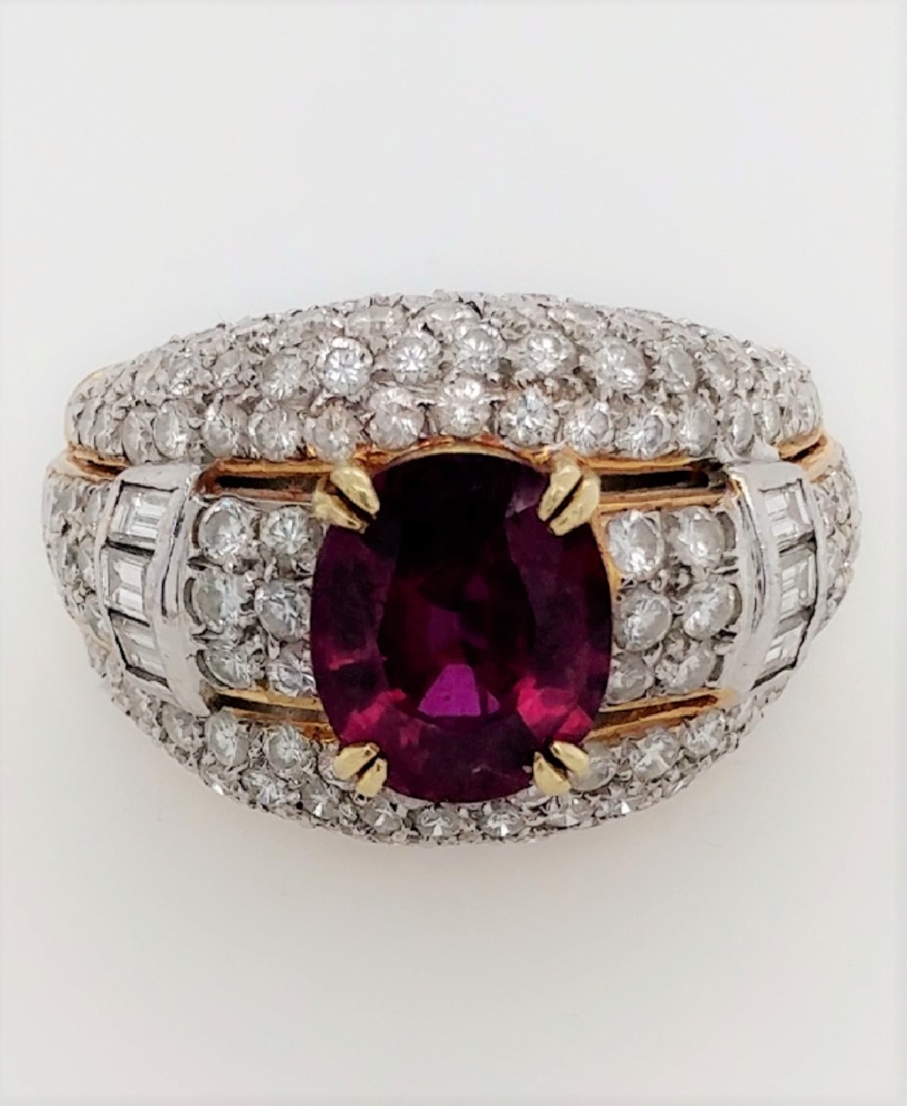 18K Yellow Gold Ring with 3.68 CT Ruby and 4.6CT of Diamonds
Adjustable for sizes 4-8