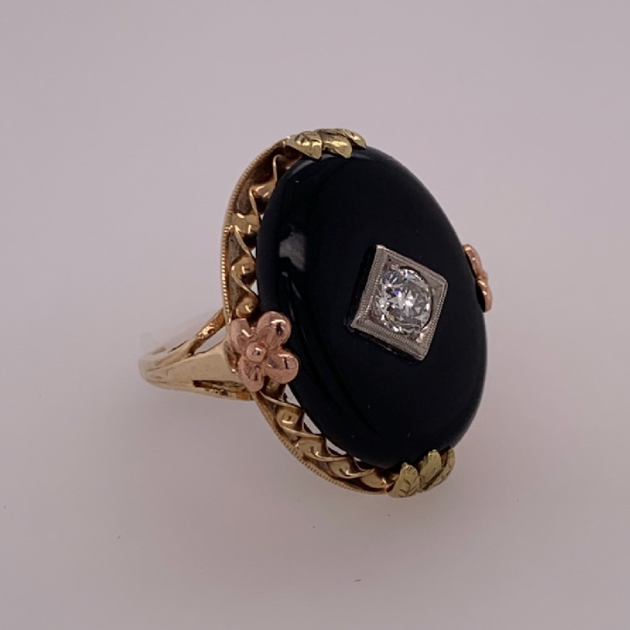 Antique 14k Yellow Gold Oval Onyx and Diamond Ring With Green; Rose and White Gold Accents Size 7.25