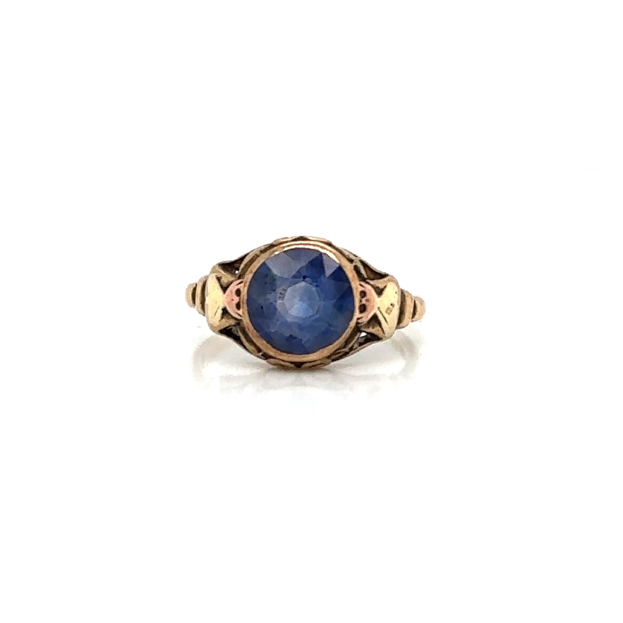 10K Yellow Gold Victorian Ring with Blue Paste Stone

Size 6