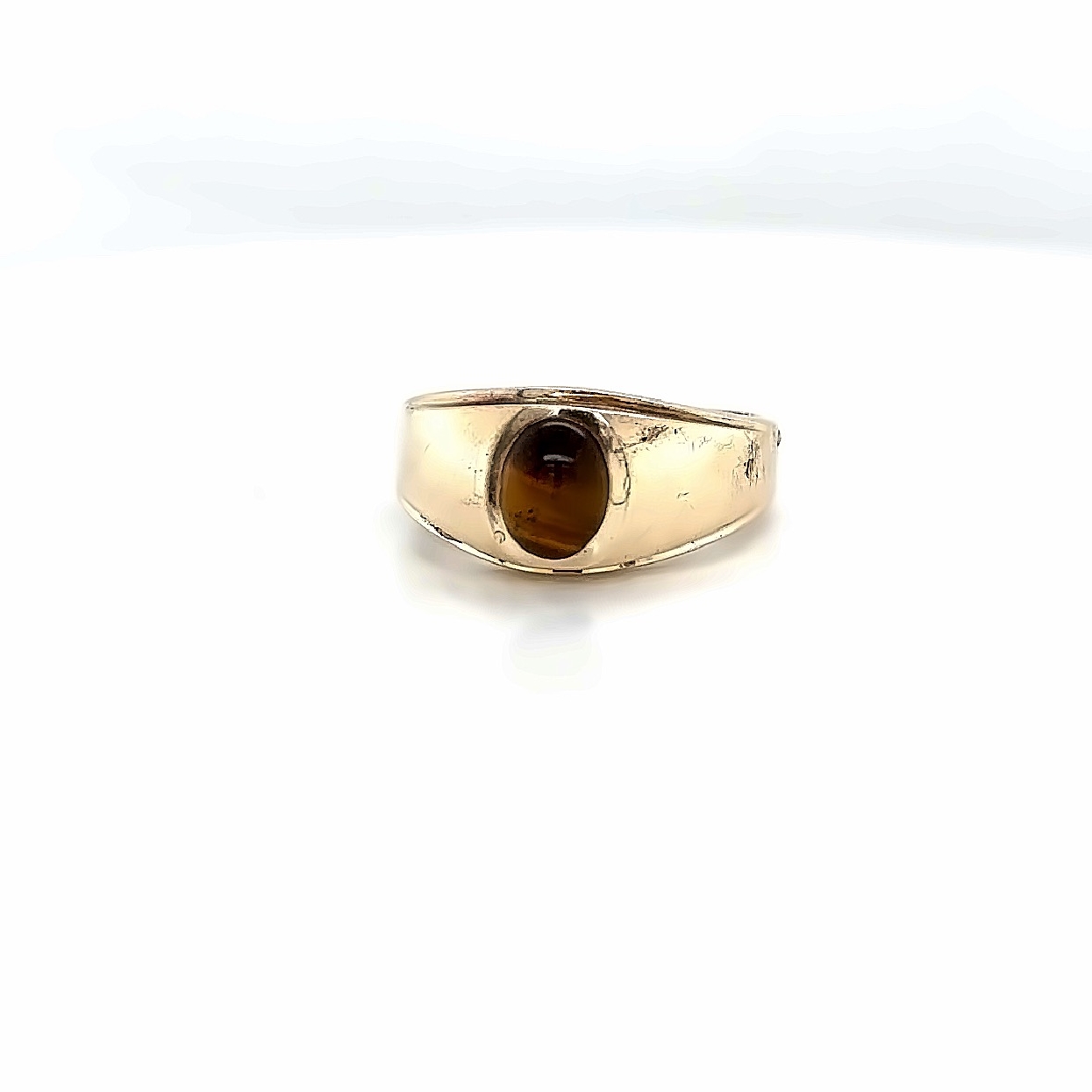 10K Yellow Gold Signet Style Ring with Tiger s Eye Cabochon Center Stone

Size 8.75