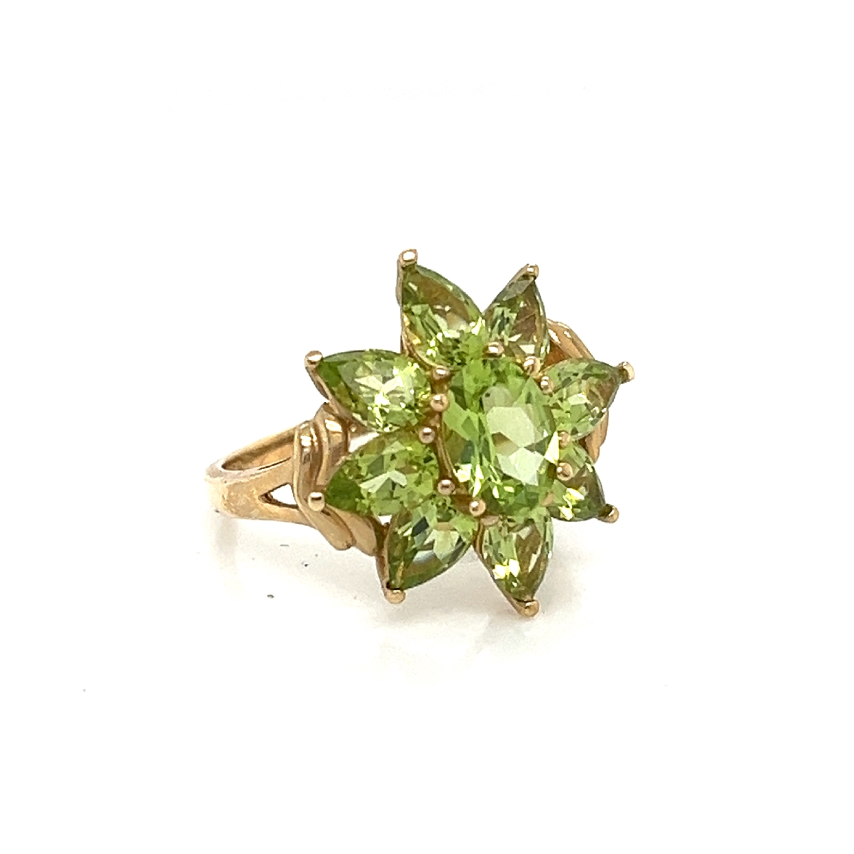 14K Yellow Gold Floral Peridot Ring Size 7.75