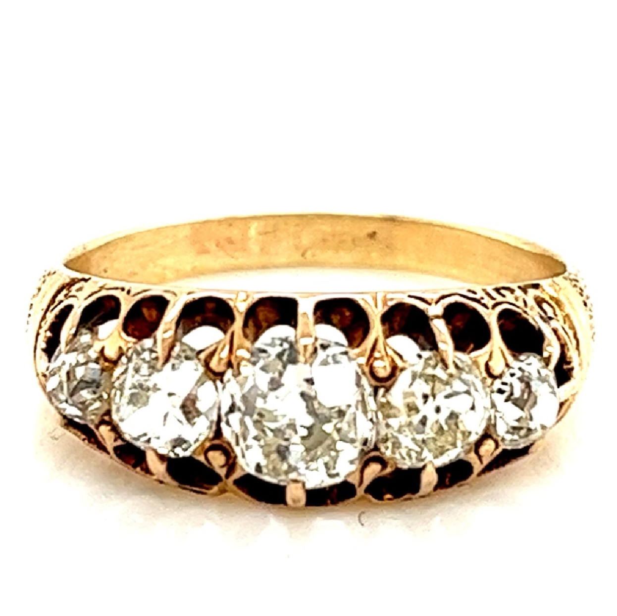 18K Yellow Gold Victorian Ring with Old Mine Cut Diamonds
1.40cttw
Size 6.75