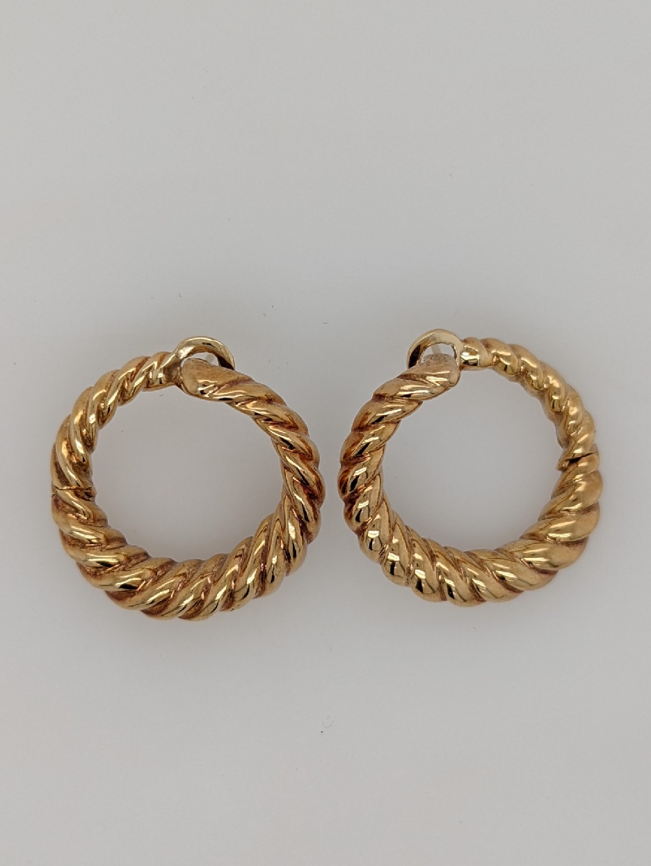 14K Yellow Gold 29mm Ribbed Front Facing Hoops with Hinged Closure