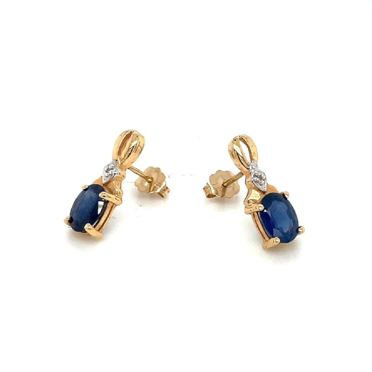 Sapphire 14k Yellow Gold Studs with Diamond Accents
1.9ct Sapphires & .15ct Dia