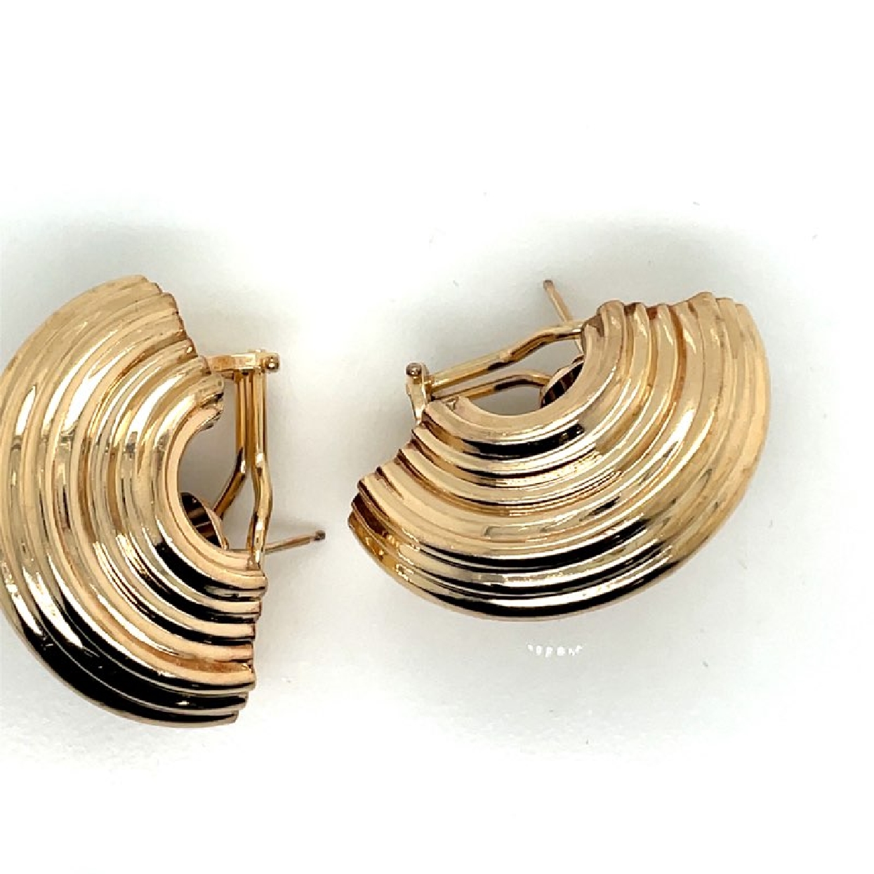 14K Yellow Gold Large Half Circle Shaped Earrings with Grooved Pattern and Omega Backs 