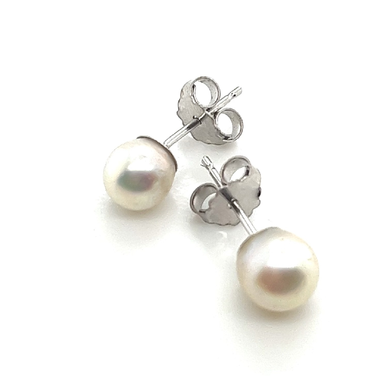 14K White Gold Saltwater Pearl Stud Earrings 0.35MM