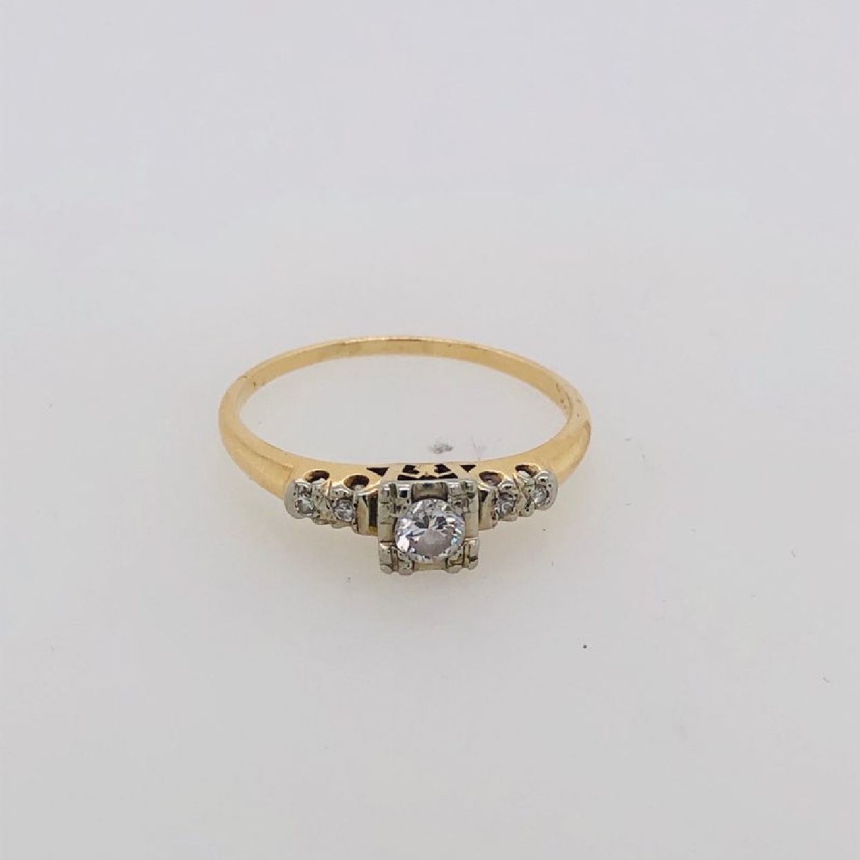 14k/18k Yellow Gold Diamond Ring Size 10