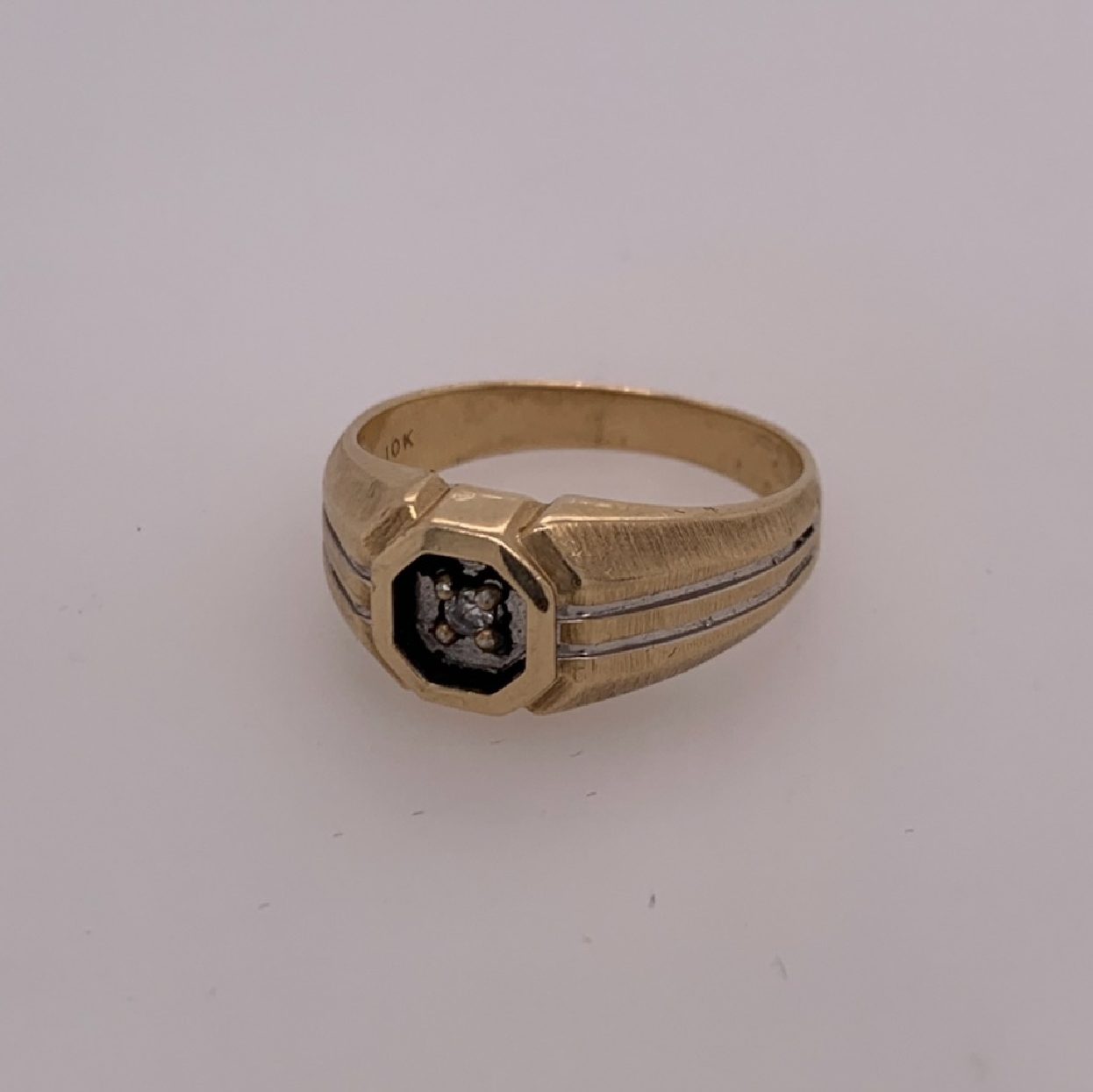 10k Yellow Gold Striped Shank .03Ct Diamond Ring Size 9.75