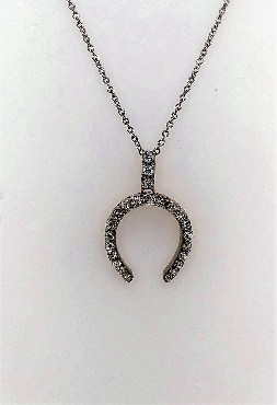 Antique platinum and yellow gold Edwardian period old mine cut diamond horseshoe pendant on platinum chain. 24 bead set old mine cut dias approx 0.50 ctw Si2-I1/J-K. 16 chain.