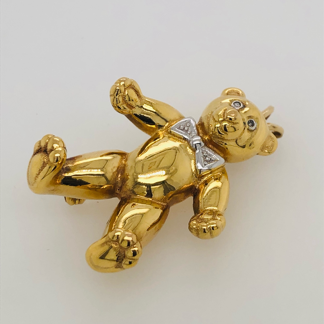 18K Yellow Gold Teddy Bear Pendant/Brooch with Diamond Eyes
