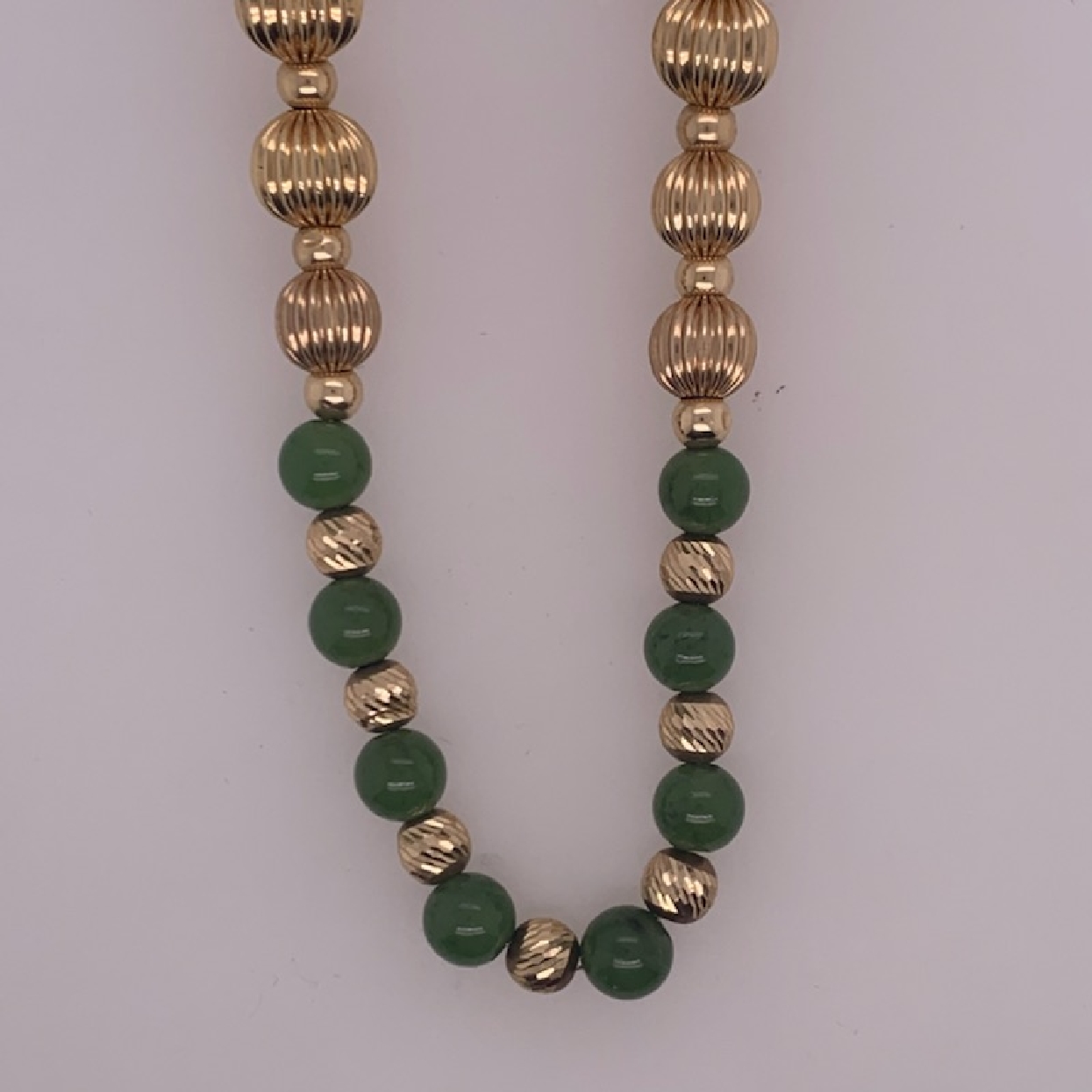 14k Yellow Gold Ribbed Gold Beads and Jade Necklace 20 Inches