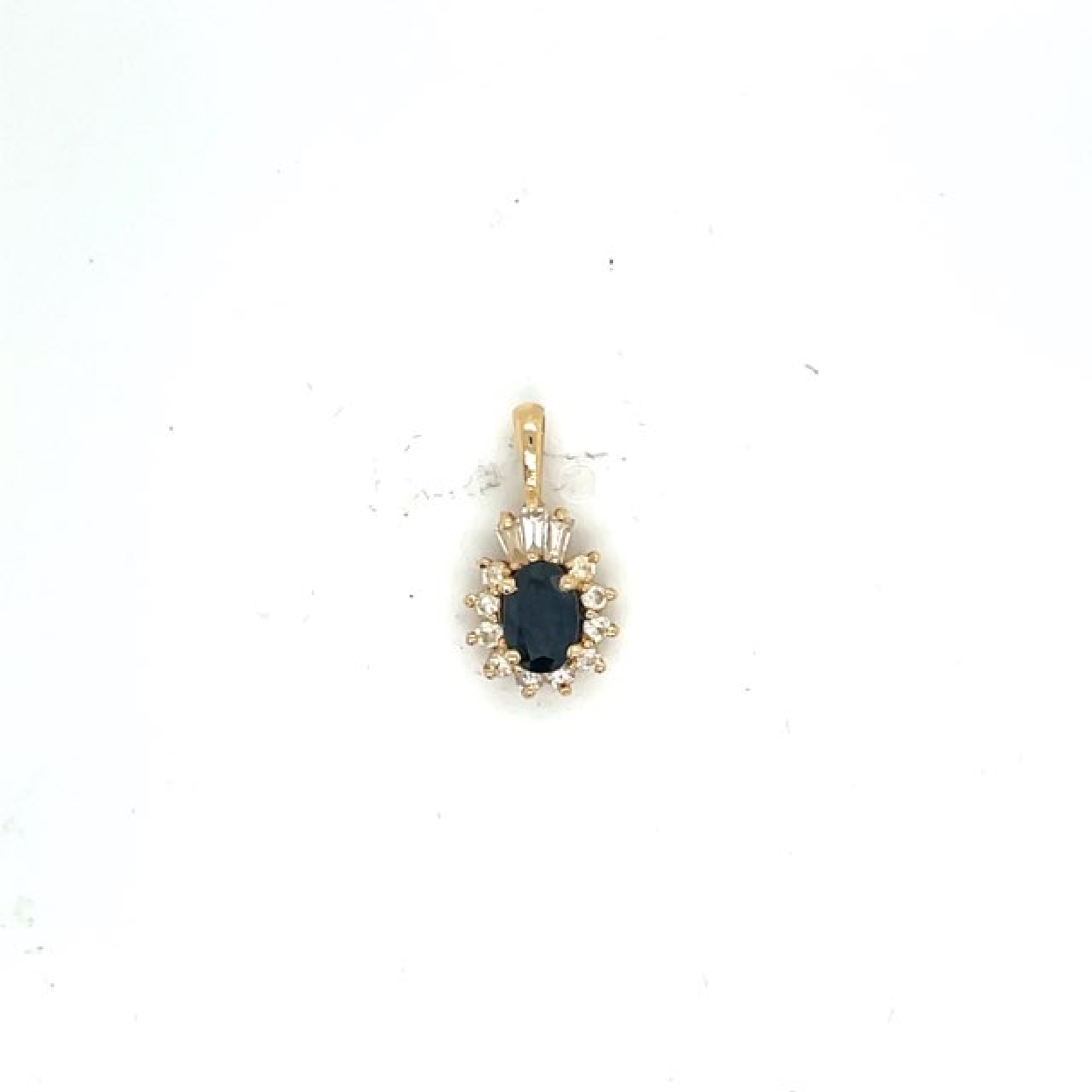 Sapphire and Diamond 14k Yellow Gold Pendant

.5ct Sapphire .25ct Dia

