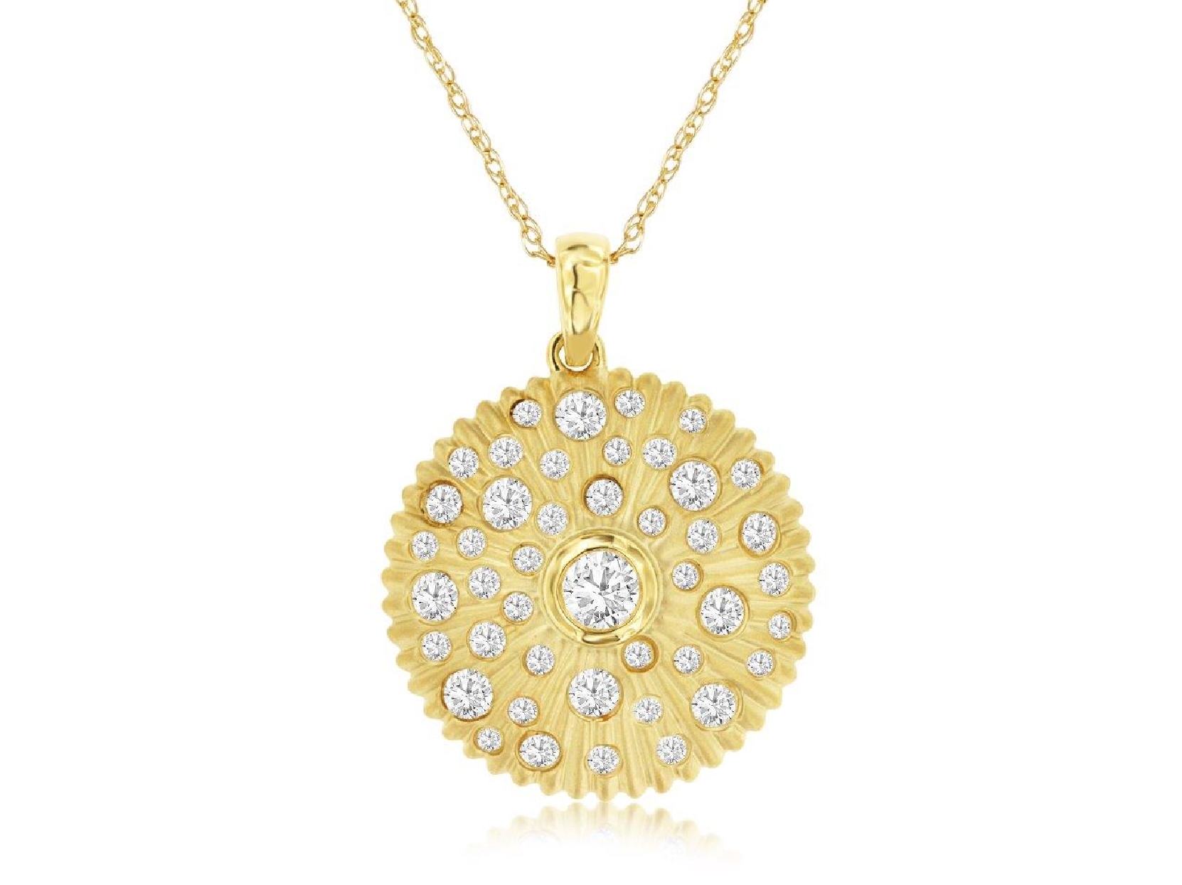 14K Yellow Gold Textured Disc Pendant with Inlaid Diamonds
0.55ct

18 Inches 
