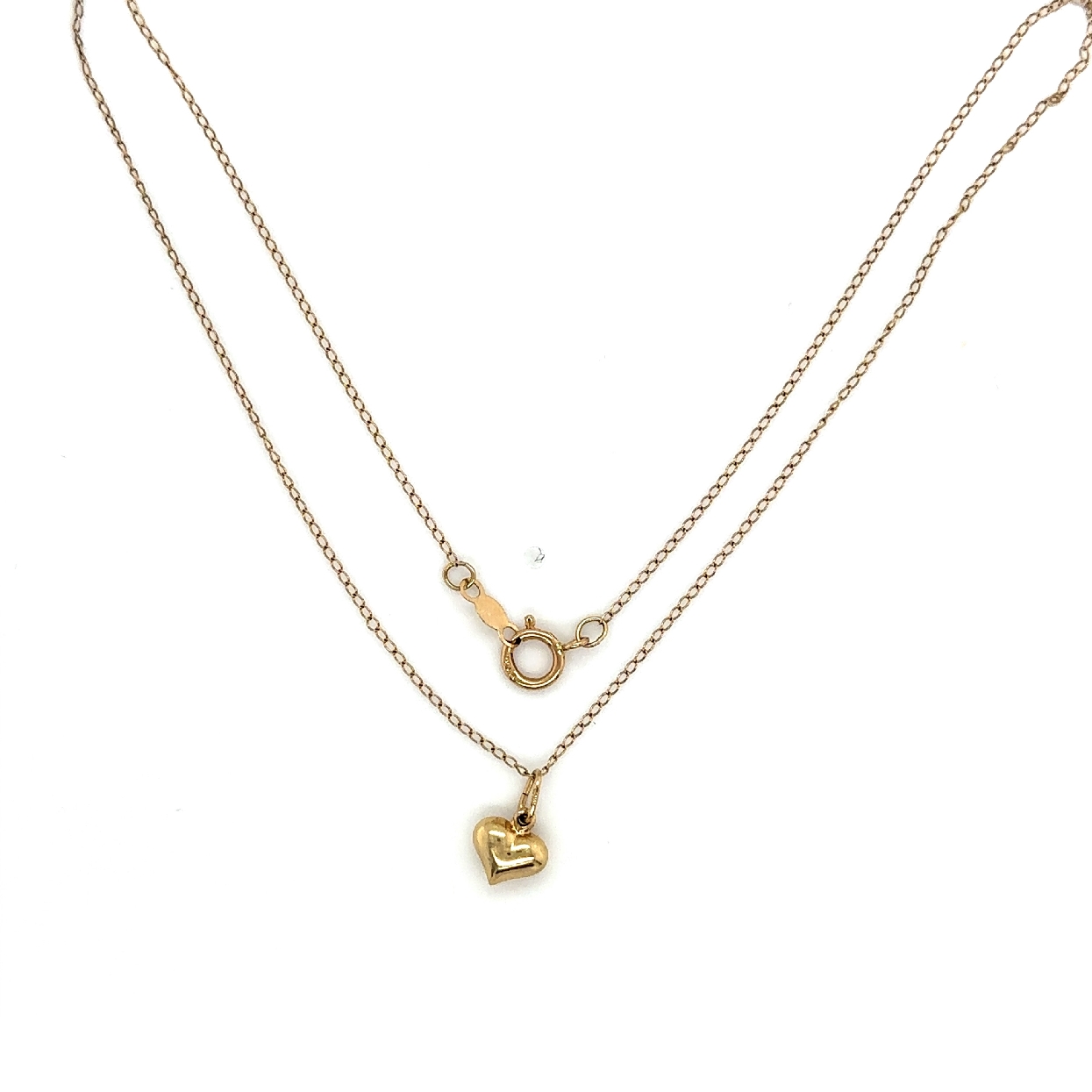 14K Yellow Gold Heart Necklace

14 Inches

