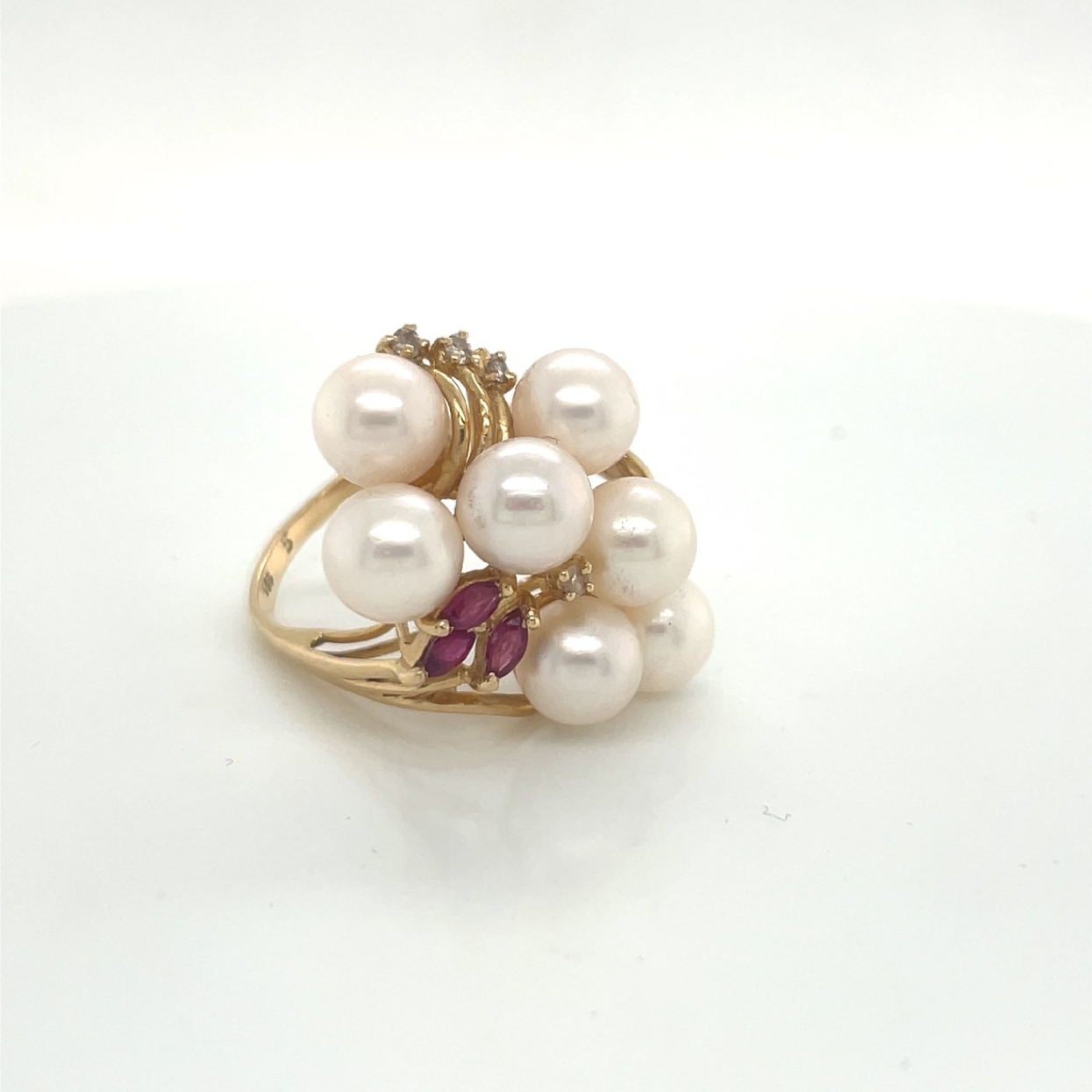 14K Yellow Gold Pearl Cluster Ring with Ruby and Diamond Accents
Size: 6.75
