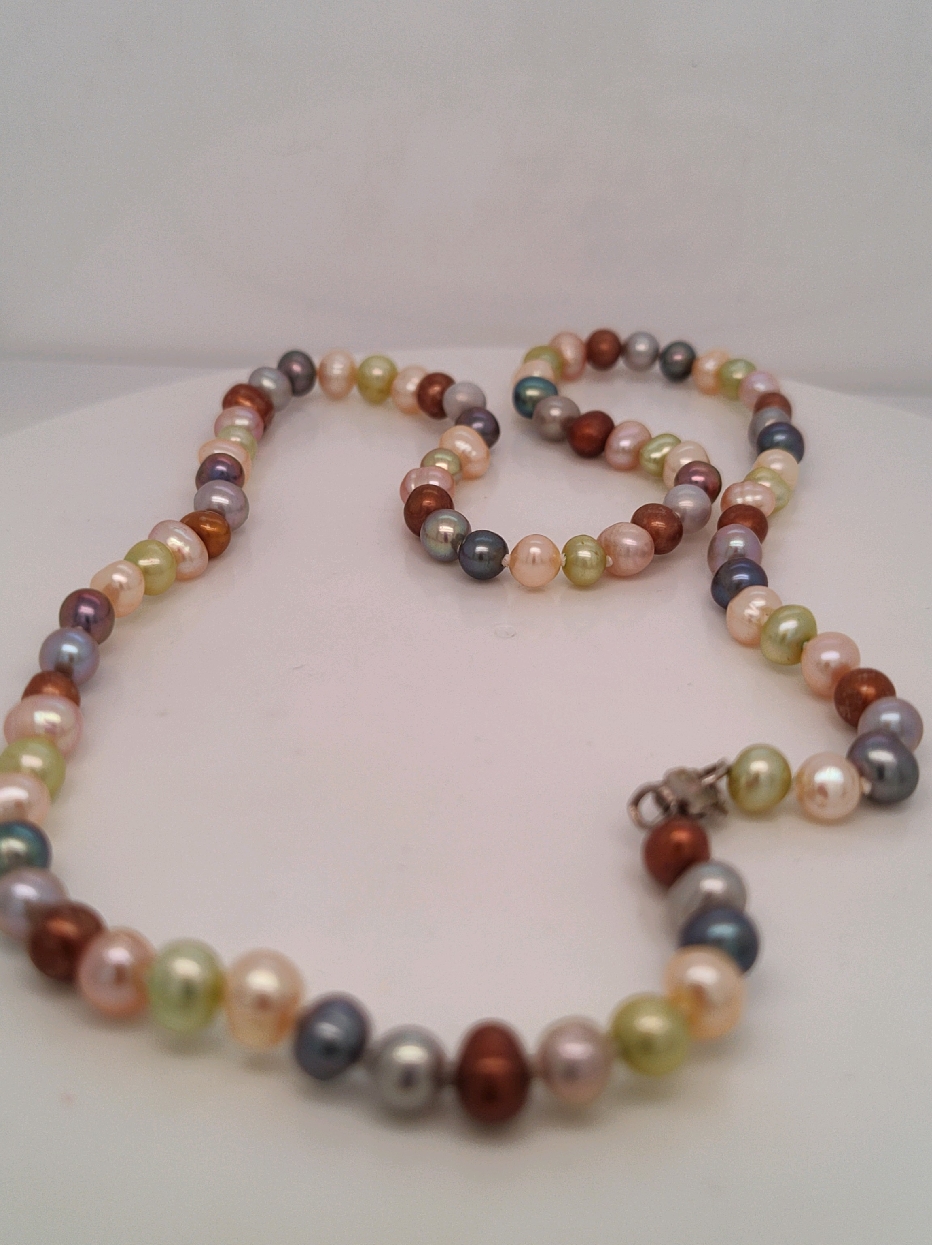 Multicolor Pearl Necklace with Silver Clasp 17 Inches