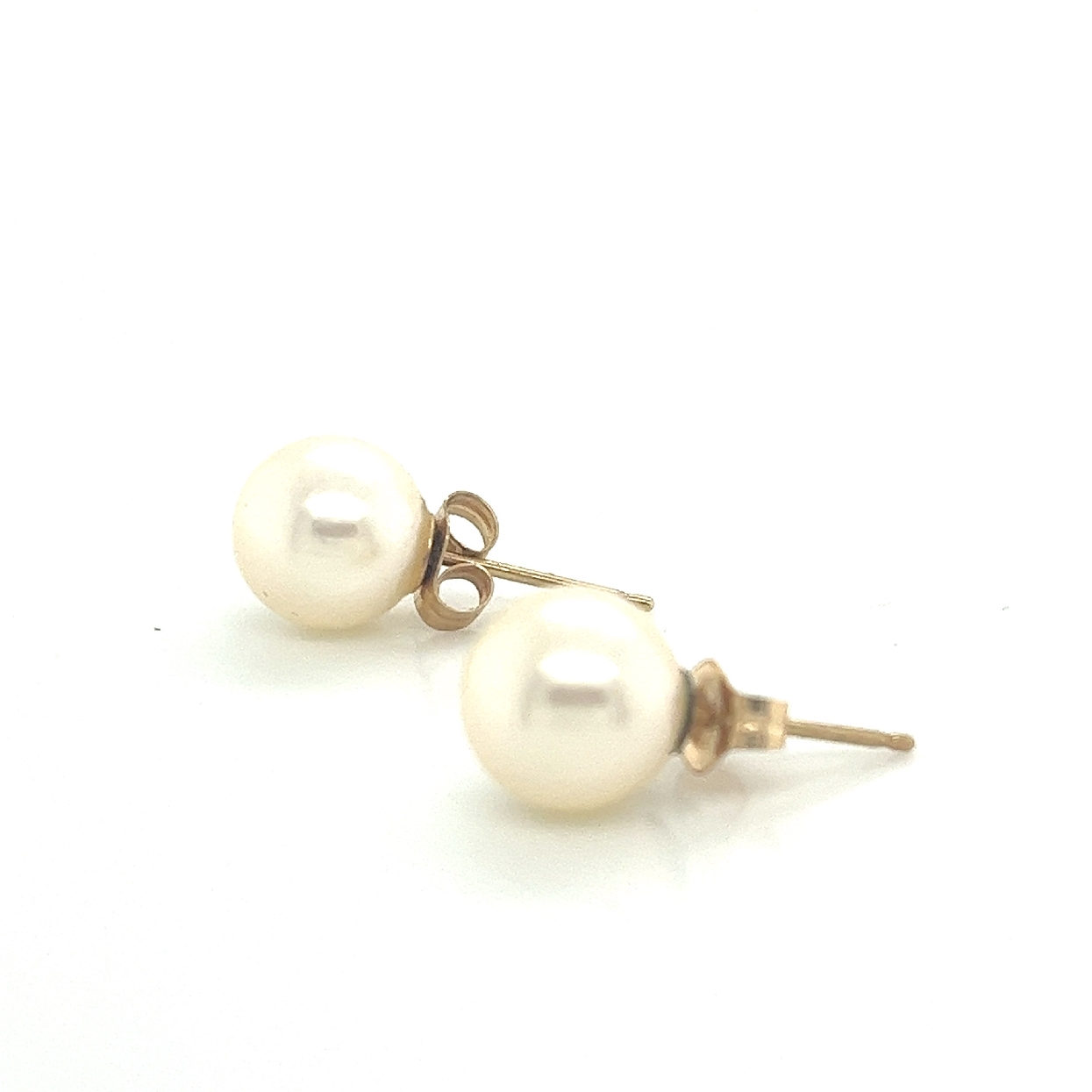 14K Yellow Gold 8 MM Pearl Studs