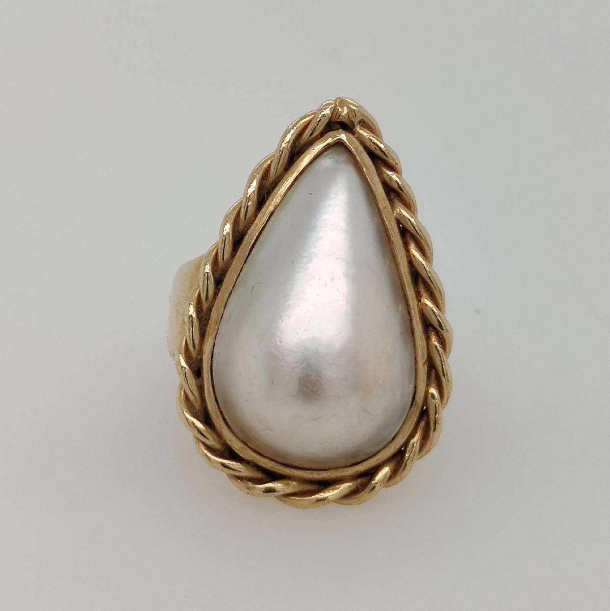 18K Yellow Gold Pear Shaped Mabe Pearl Ring with Rope Halo; Size 6