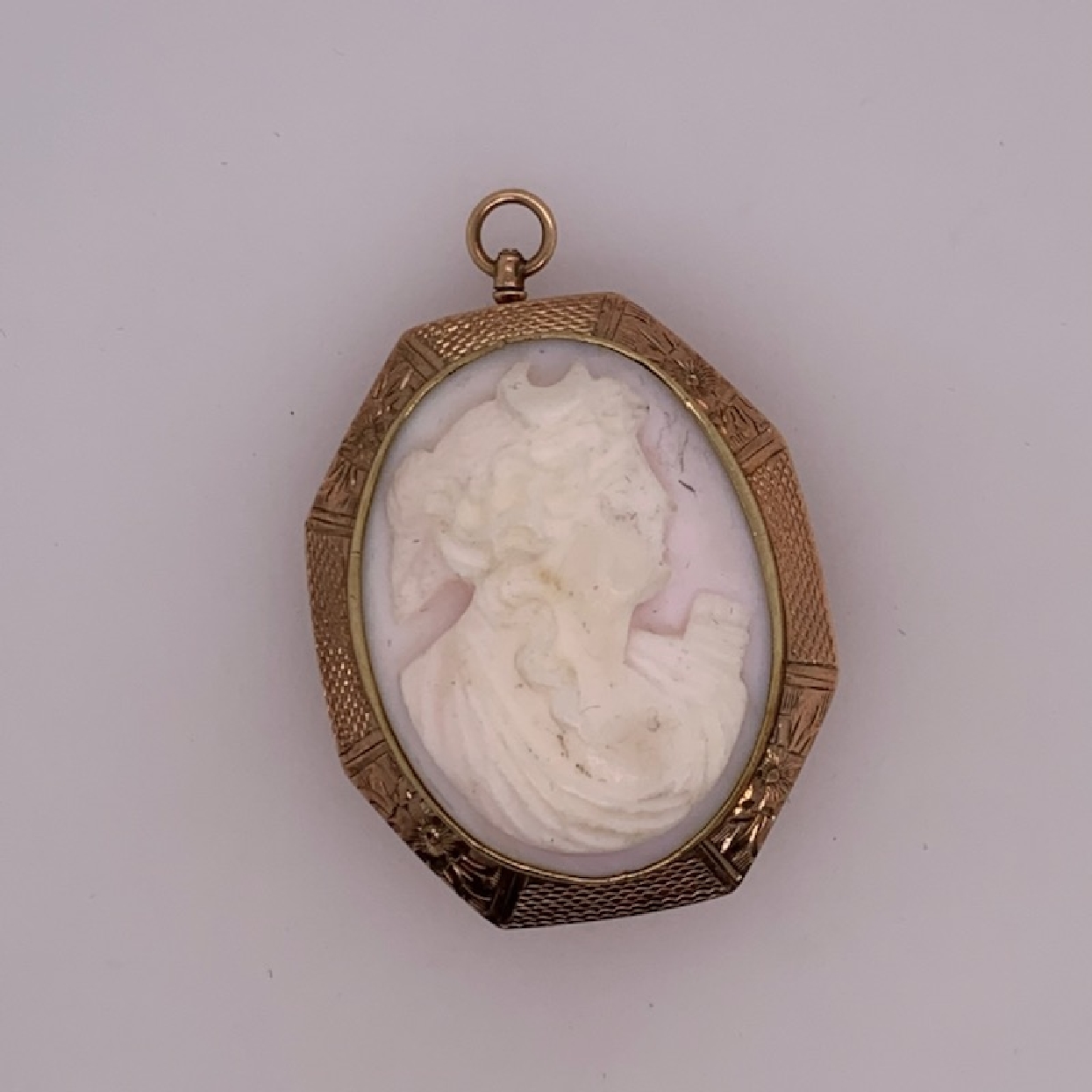 Vintage 10k White Cameo Pin/Pendant with Floral Etching