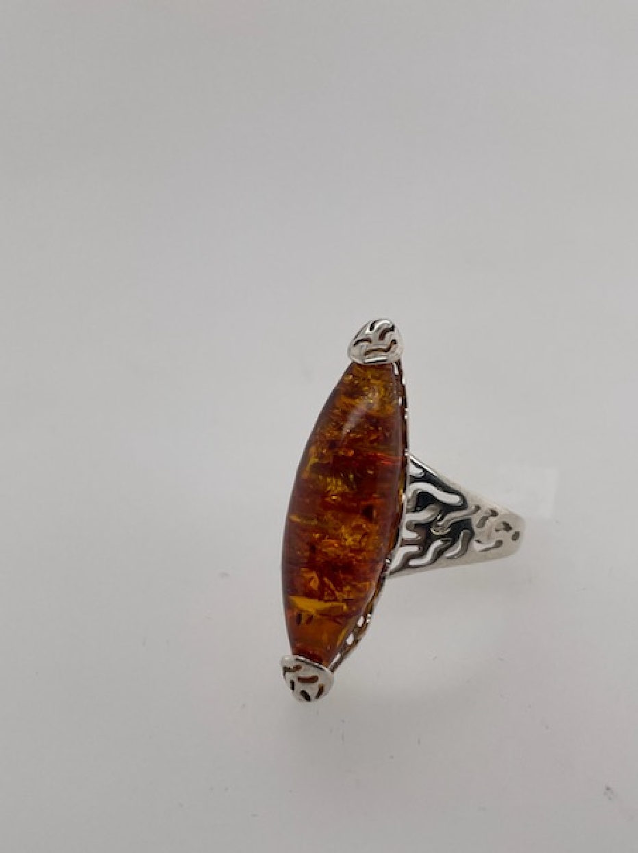 Sterling Silver Navette Amber Cab Ring
Size 9.25