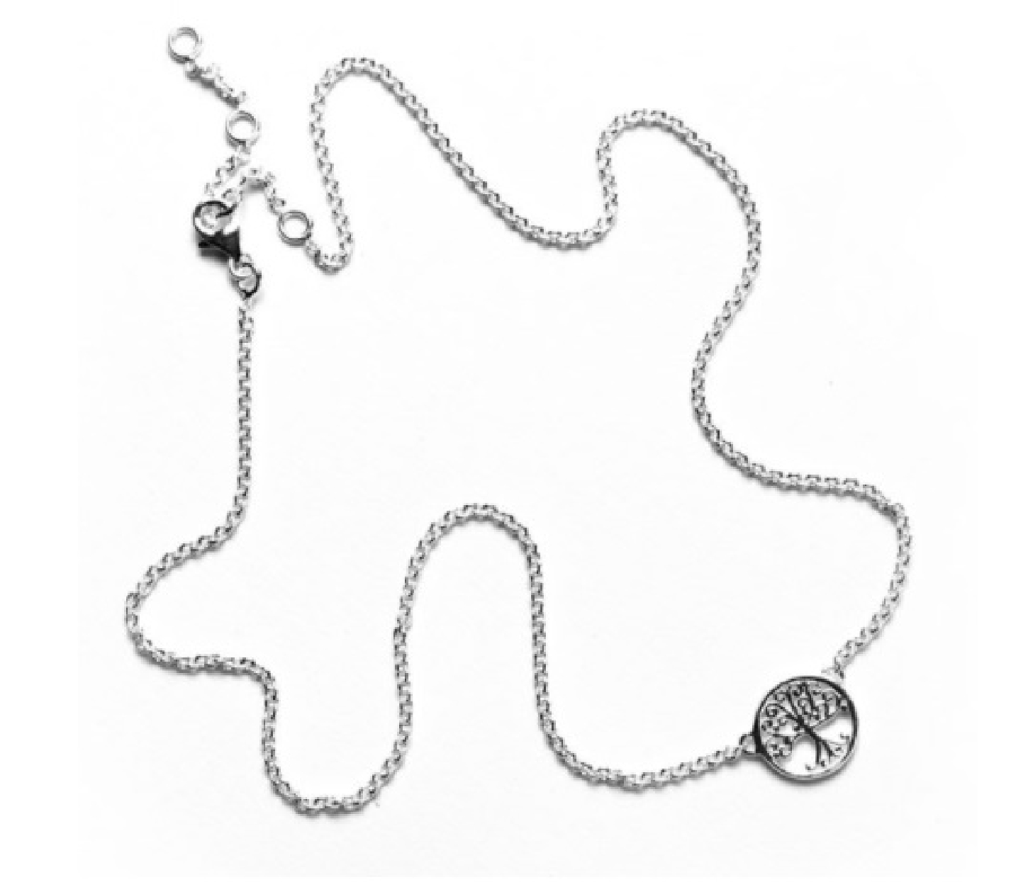 Southern Gates Sterling Silver Oak Tree of Life Station Necklace with Adjustable Chain 16  -18  
C219