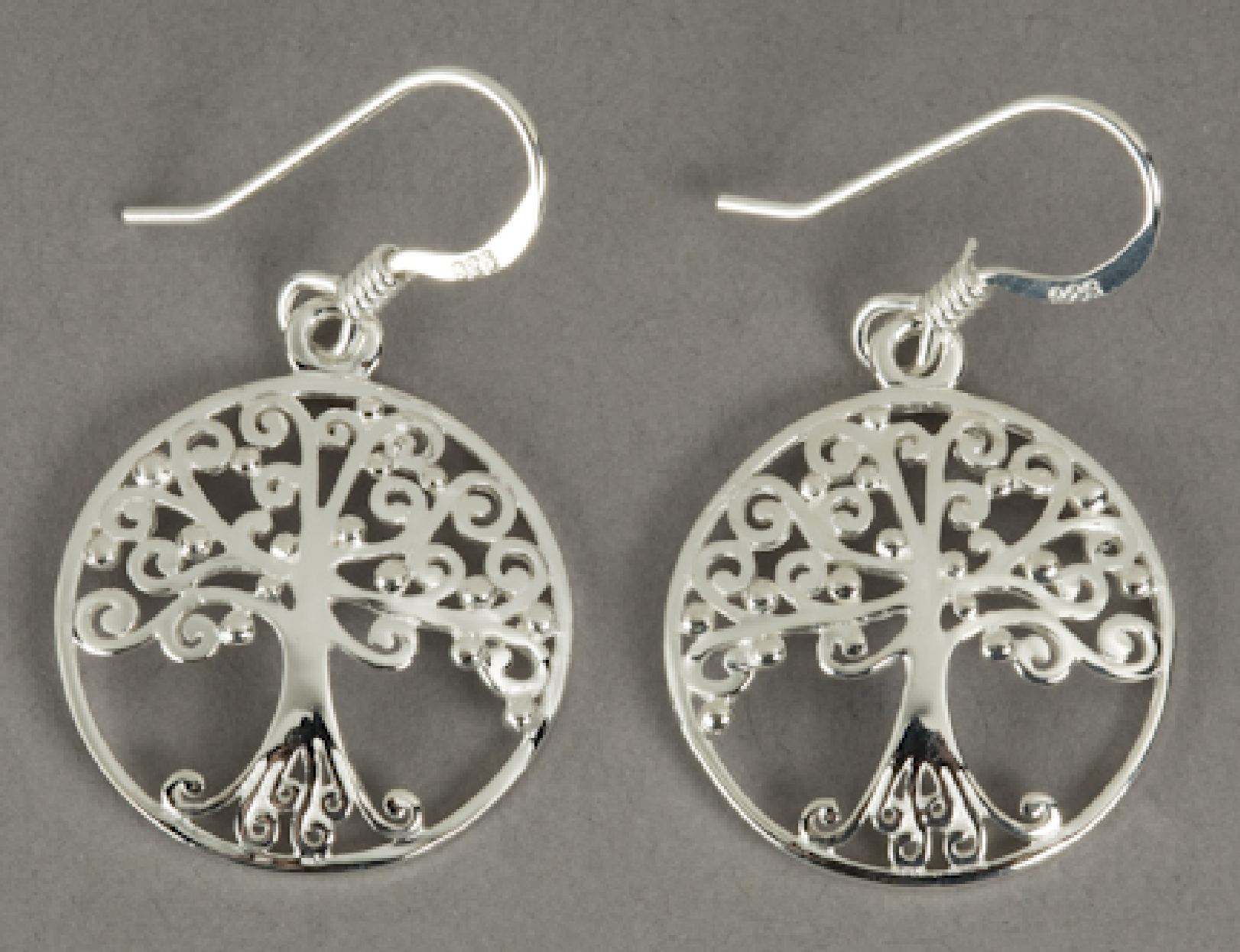 Sterling Silver Southern Gates live oak 3-d earring; small. 7/8   high by 3/4   wide (approx.)
E369