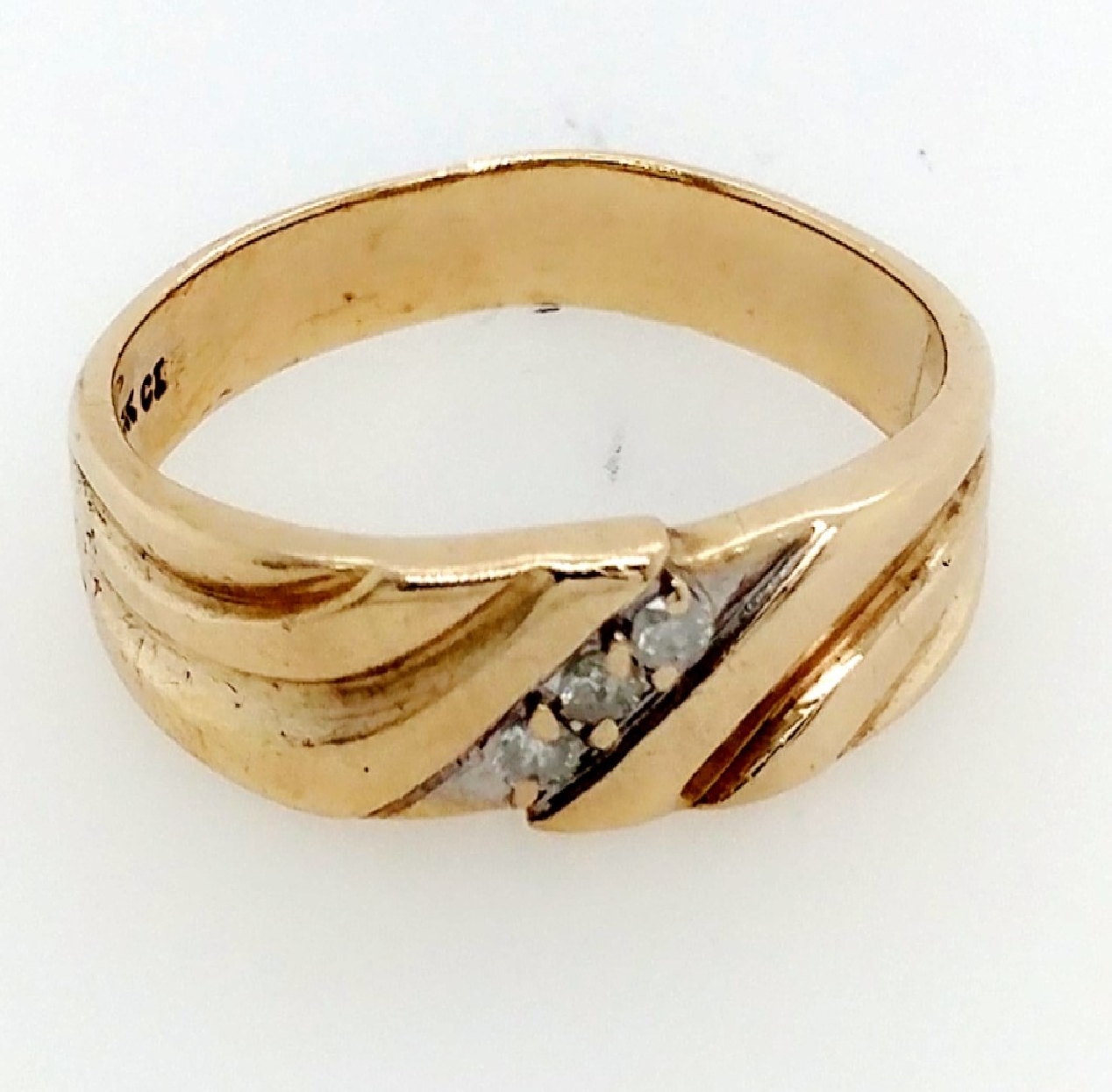 10K Yellow Gold Wedding Band with 3 Accent Diamonds
Size 10