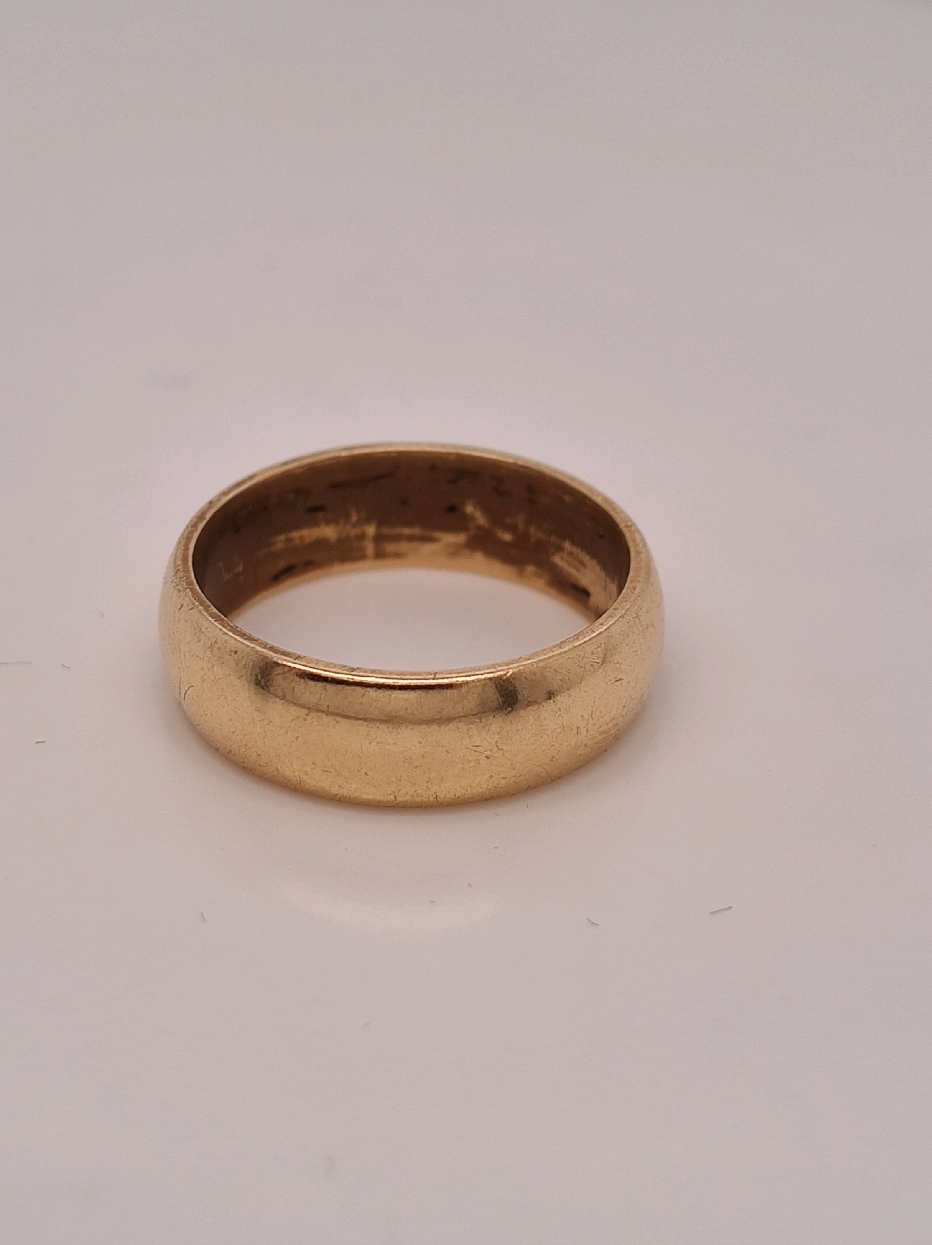 14K Yellow Gold Comfort Fit Band Size 7