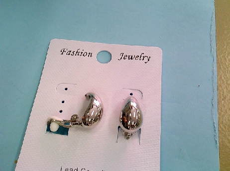 1220: One pair of silver tone costume tear drop shaped clip earrings