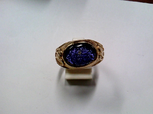 1963: One 10k yellow gold  gents custom made Inclusion tm purple Dichoric diamond glass  ring