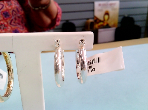 2338: One pair of high polished 2mm small hoop earrings