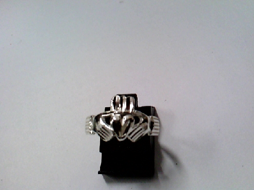 2596: one sterling silver 925 Claddagh stymbol ring 