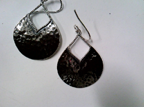 3176: One pair of 925 oxidized pear hammerd textured fishwire dangle earrings 