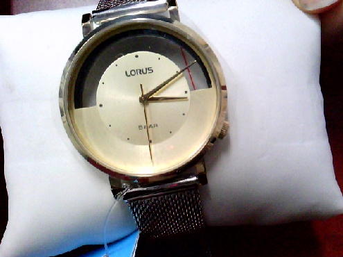 3205: one ladies LORUS two-tone buckle mesh strap watch