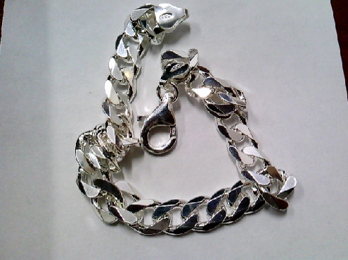 3413: One gent s sterling silver 10   curb link bracelet