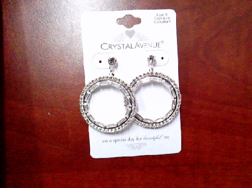 3732: One pair ladies costume fashion jewellery circle stud earrings set with white crystals