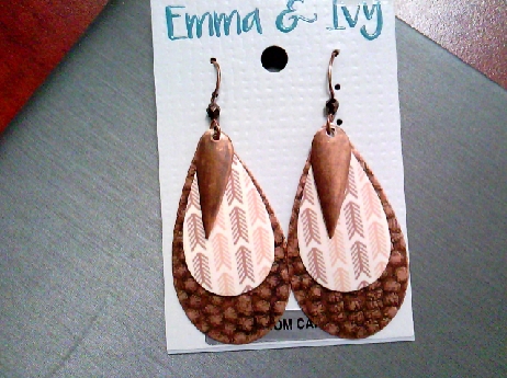 912: One pair of Emma & Ivy Copper colored tear drop fishwire earrings with a laser colored Feather pattern 