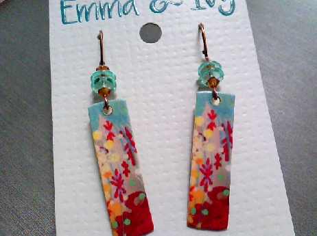 935: Emma & Ivy rectangular plate color laser engraved a meadow picture in reds/orange/turquiose/white fishwire dangle earrings