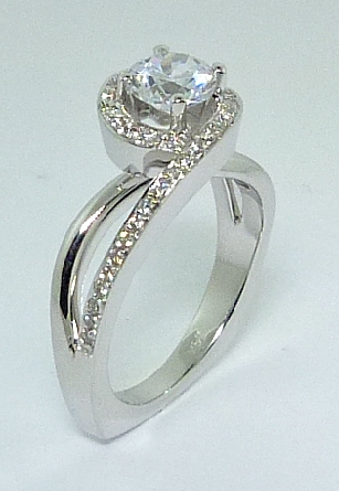 14K white gold engagement ring; by Ancora
Set with:
-Center: CZ
- accented with round brilliant cut side diamonds; G/H; VS-SI