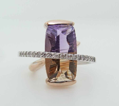 14KWR CG ring by Studio Tzela set with:
- 8.98ct concave cut; antique cushion Ametrine
- 18 RBC diamonds; 0.20cttw; H/I; SI2