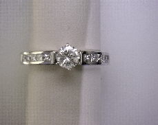 14kW 0.50ctw H-I VS2-SI1 Diamond (10) Engagement Semi-Mount