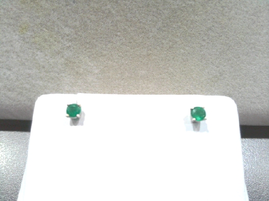 Gemma Classic Gems  4mm Emerald Stud Earrings  Stud style earrings ...