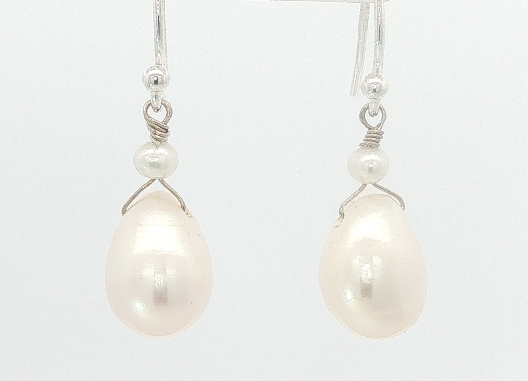 Gallery Gemma Collections  These earrings showcase an exceptional l...