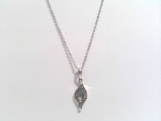 SCARO; Caroline Arbour joailliere  Naissance Petite Leaf Pendant  F...